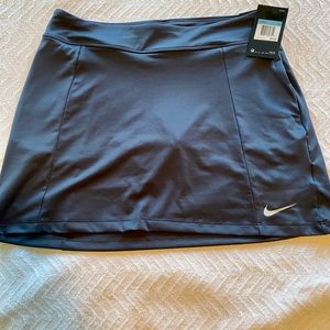 Nike Women’s Golf Skort